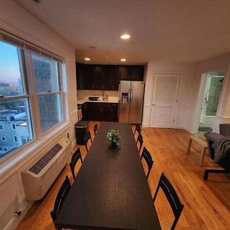 Ferienwohnung Luxurious 2 Bed ! Mins To Nyc! Union City Exterior foto