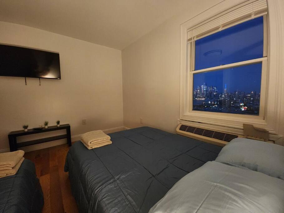 Ferienwohnung Luxurious 2 Bed ! Mins To Nyc! Union City Exterior foto