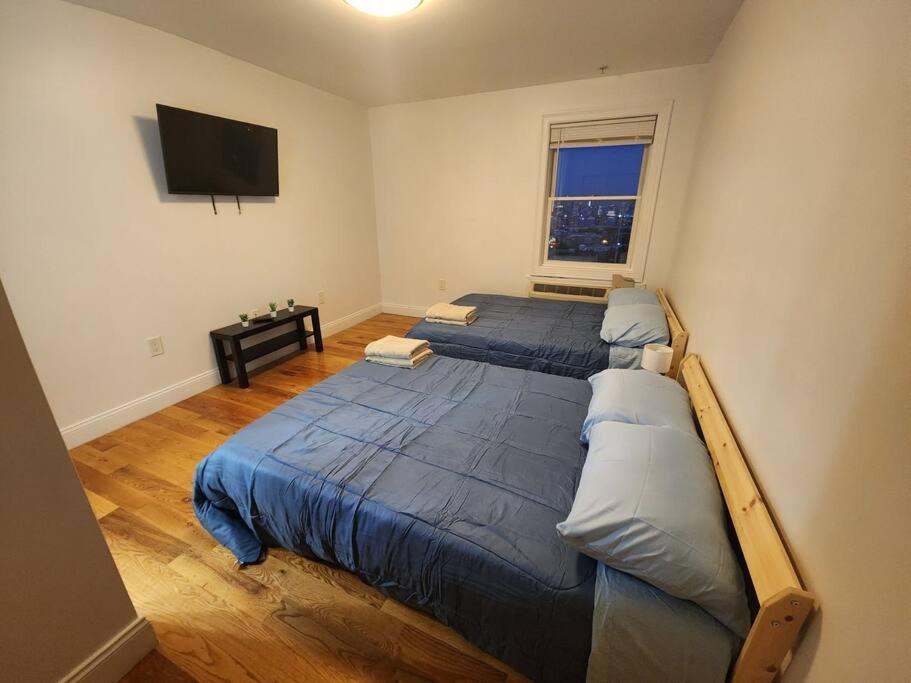 Ferienwohnung Luxurious 2 Bed ! Mins To Nyc! Union City Exterior foto
